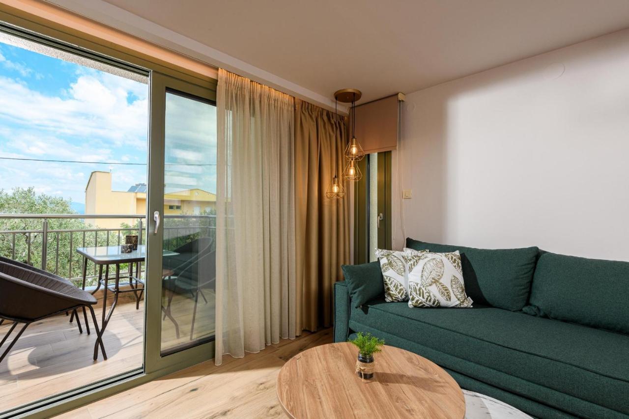 The Olive Land Hotel Ormos Prinou  ภายนอก รูปภาพ